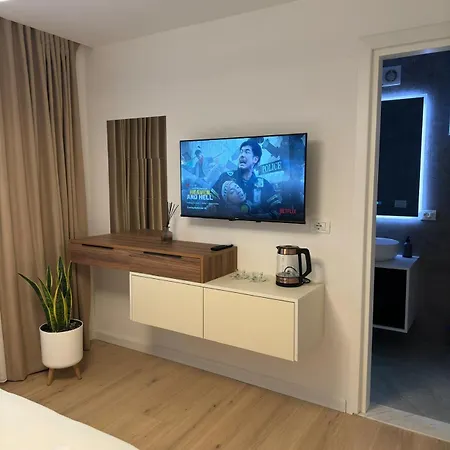 Loha Apartment *